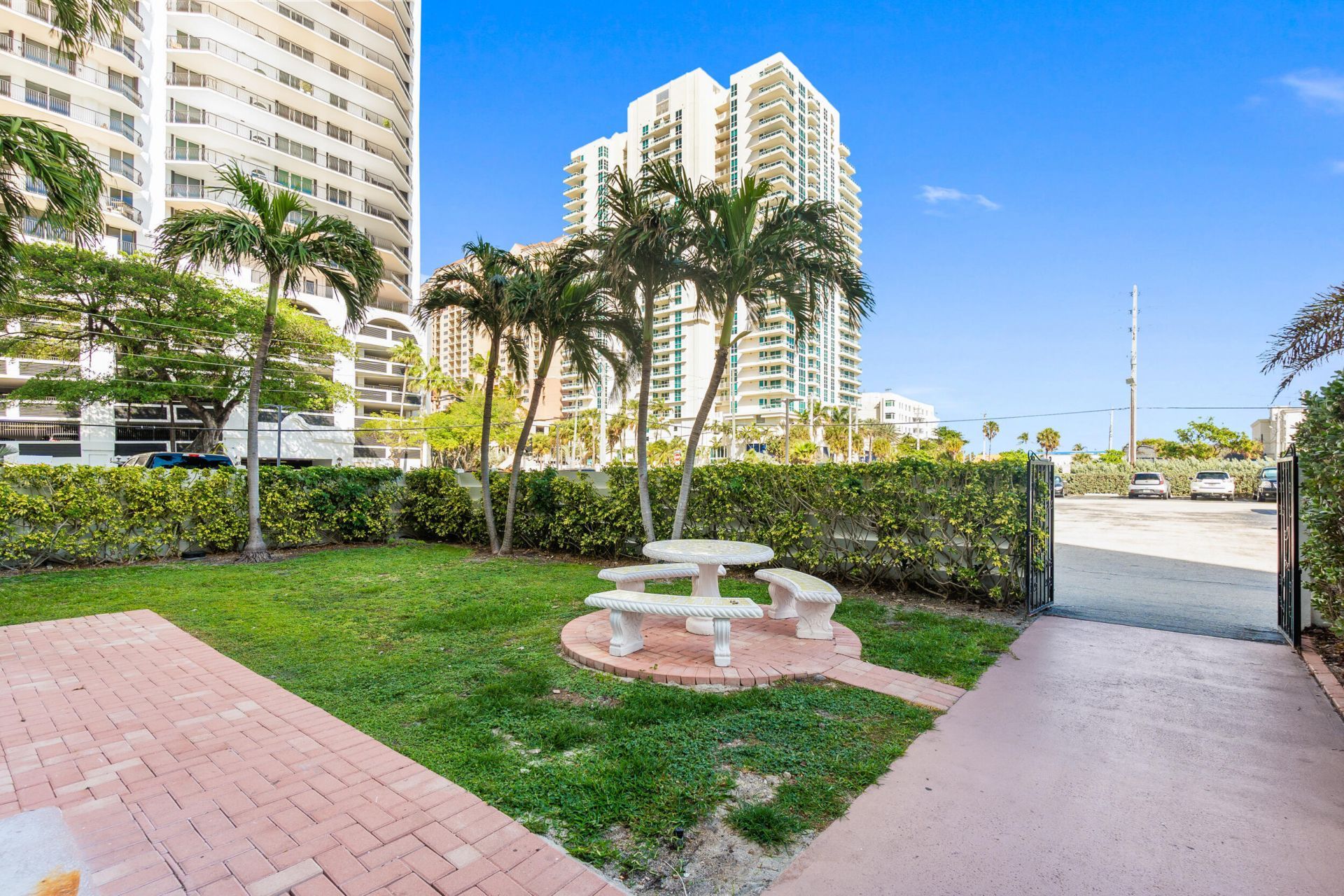 200 S Birch Road, Unit 701, Fort Lauderdale, FL 33316 Photo