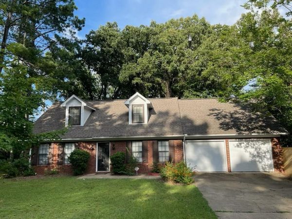 704 Ridgewood Manor, Oxford, MS 38655
