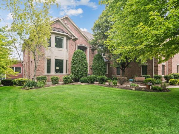 8 ROSE Lane , Hawthorn Woods, IL 60047