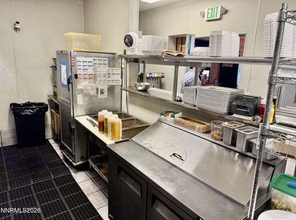 870 S Broad Street, Battle Mountain, NV 89820 Photo