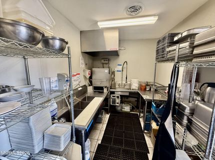 870 S Broad Street, Battle Mountain, NV 89820 Photo