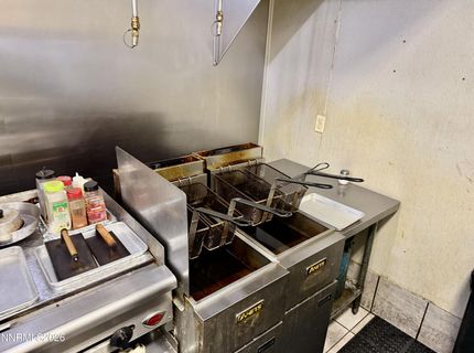 870 S Broad Street, Battle Mountain, NV 89820 Photo