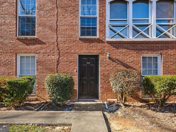1166 Booth Road SW, Unit 202, Marietta, GA 30008