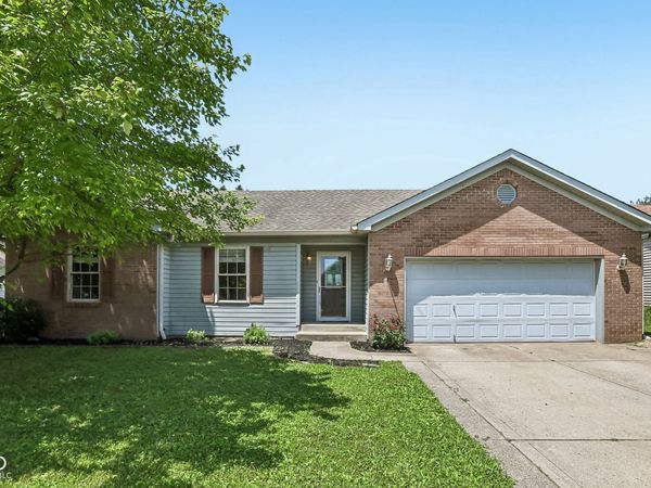 56 Clear Spring Lane, Trafalgar, IN 46181