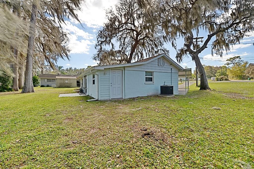 426 Ella Avenue , Inverness, FL 34450 Photo