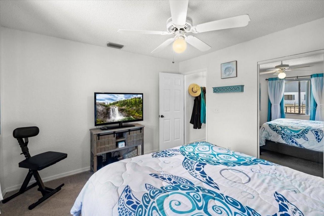 6653 River Run Boulevard, Unit 6653, Weeki Wachee, FL 34607 Photo