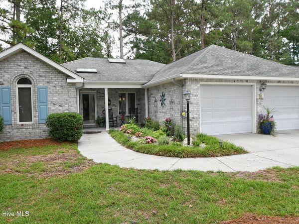 6 Sunrise Court, Calabash, NC 28467