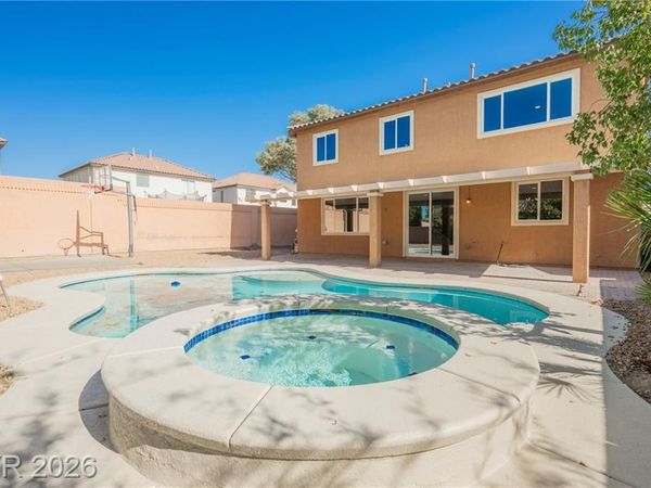 305 Petrus Court, North Las Vegas, NV 89031