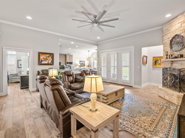 3 Cripple Creek CT, Wimberley, TX 78676