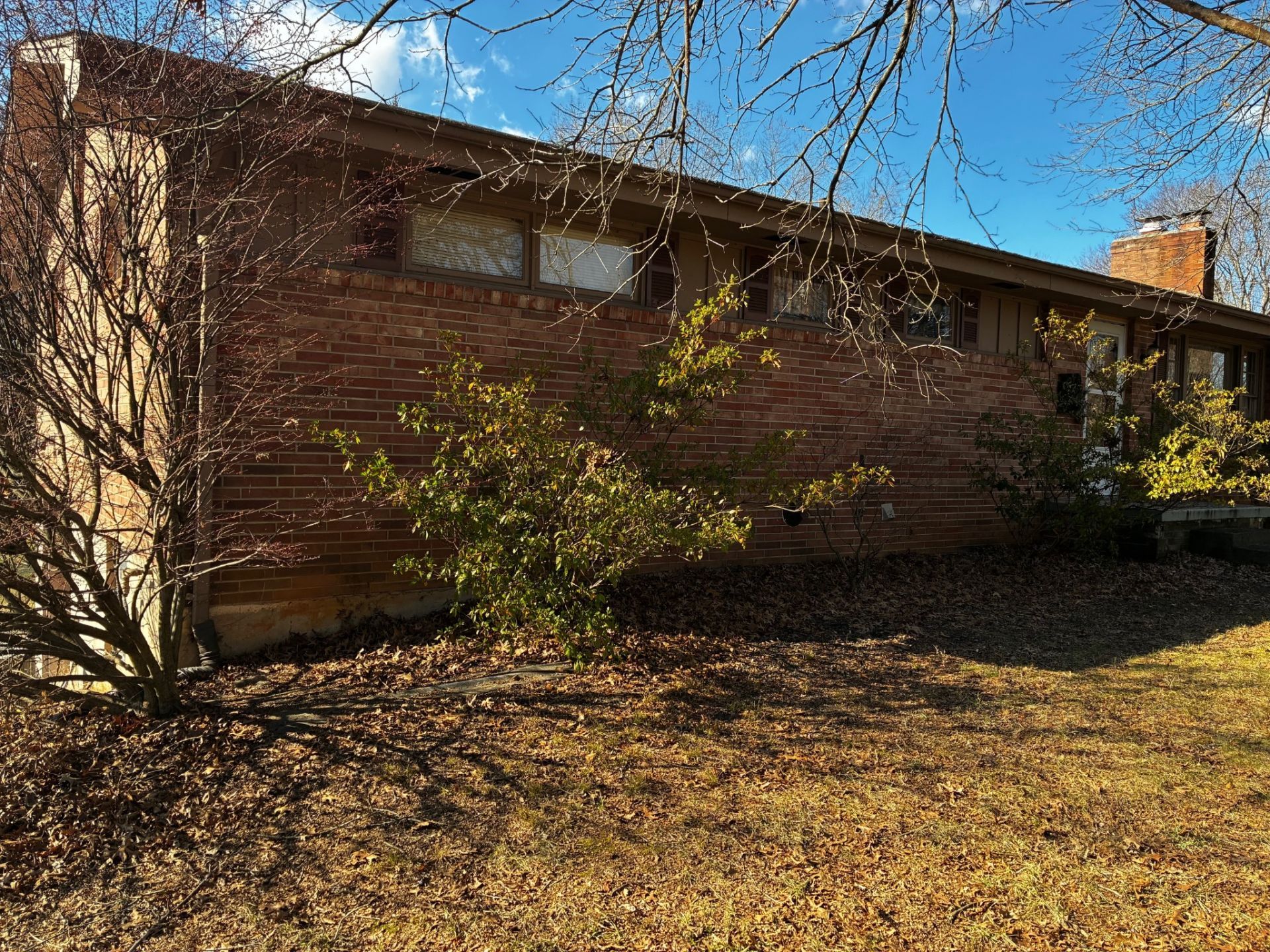 149 Elm Ln , Bluff City, TN 37618 Main Photo