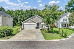 1202 Catbird Court photo 4