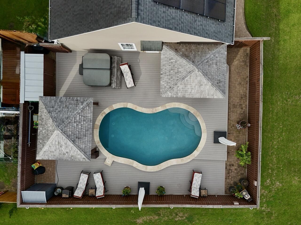 1202 Catbird Court Photo 28