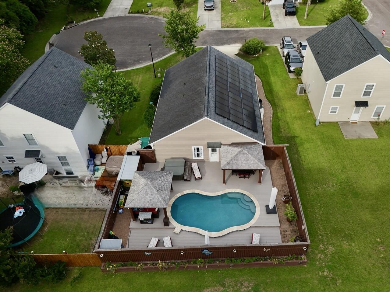 1202 Catbird Court Photo 29