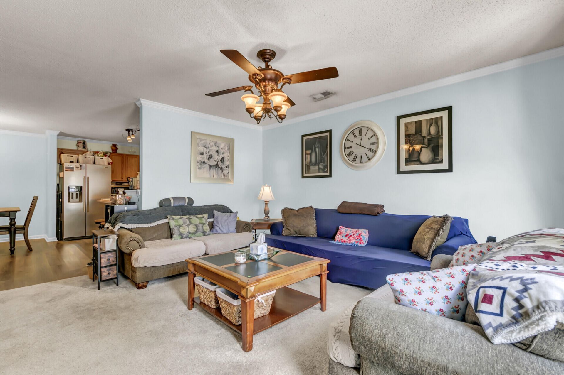 1202 Catbird Court Photo 3