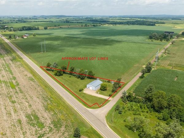 E8299 470th Avenue, Elk Mound, WI 54739