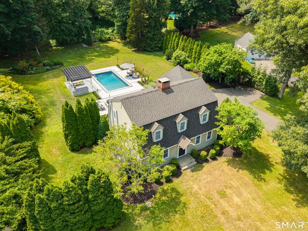 33 River Edge Farms, Madison, CT 06443