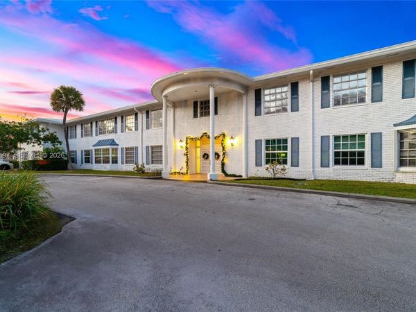 2201 NE 66th St, Unit 1323, Fort Lauderdale, FL 33308