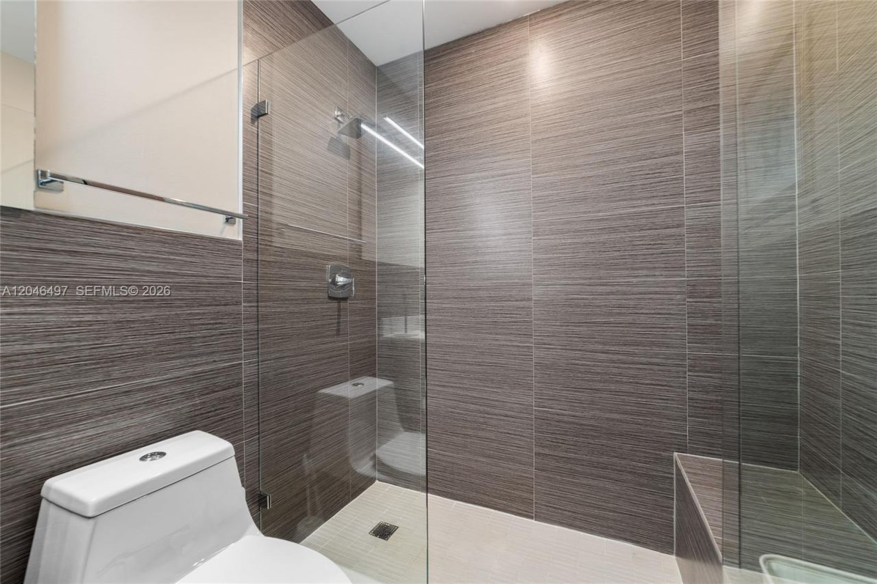 2201 NE 66th St, Unit 1323, Fort Lauderdale, FL 33308 Photo