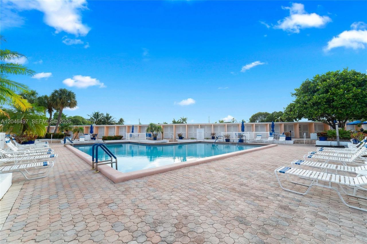 2201 NE 66th St, Unit 1323, Fort Lauderdale, FL 33308 Photo