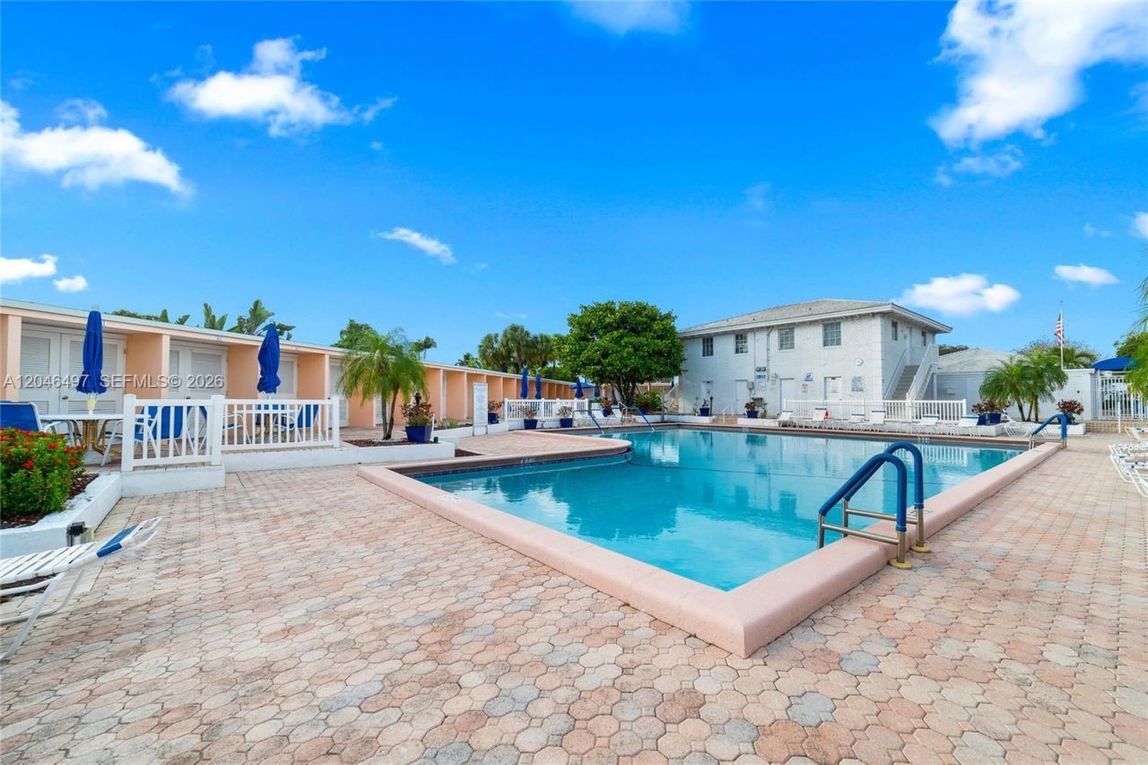 2201 NE 66th St, Unit 1323, Fort Lauderdale, FL 33308 Photo