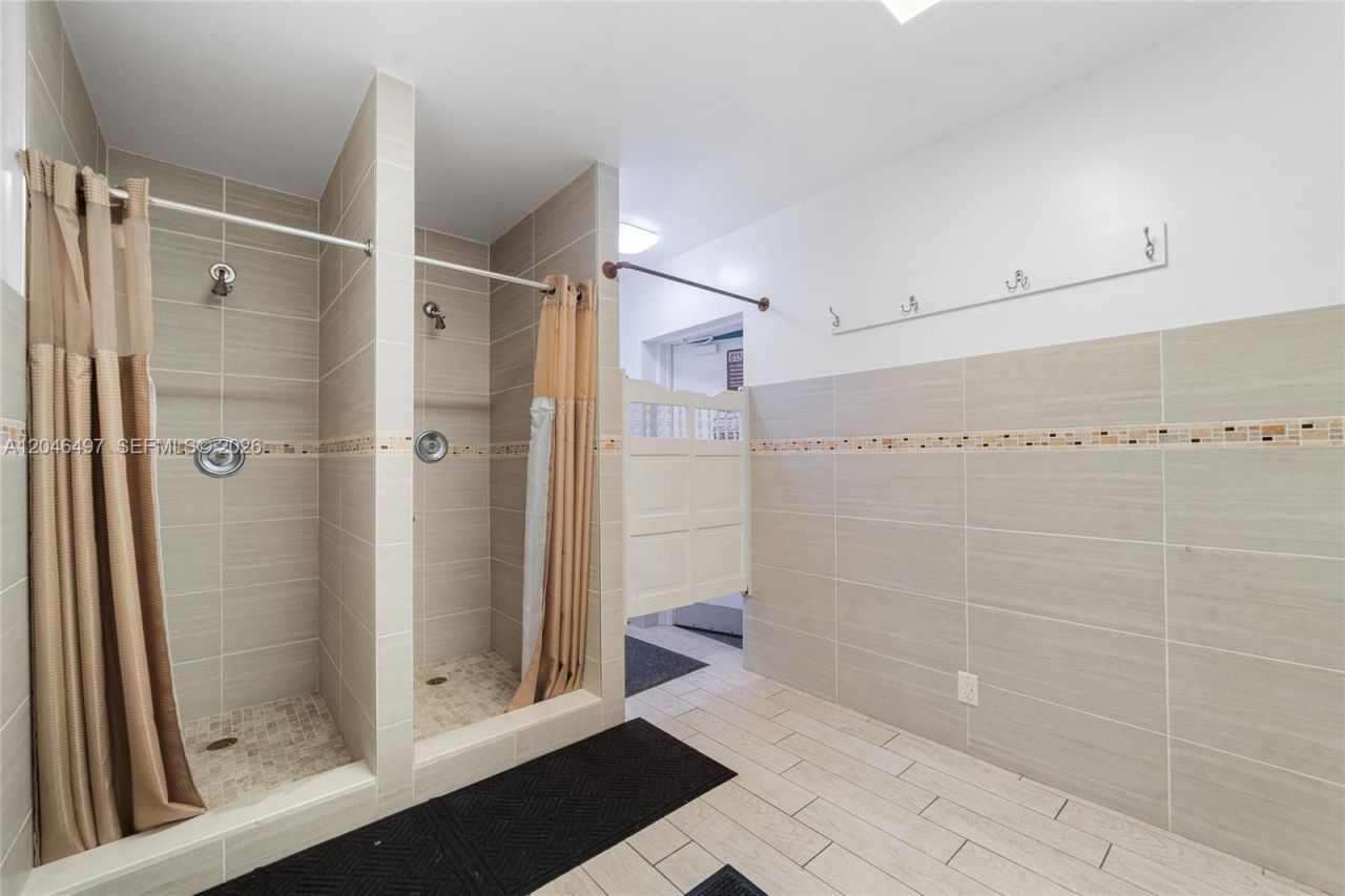 2201 NE 66th St, Unit 1323, Fort Lauderdale, FL 33308 Photo