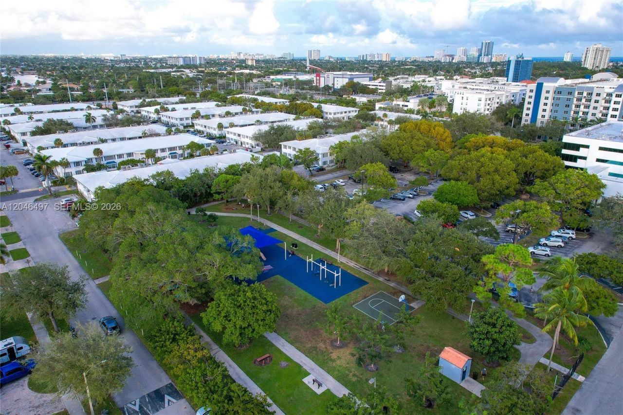 2201 NE 66th St, Unit 1323, Fort Lauderdale, FL 33308 Photo