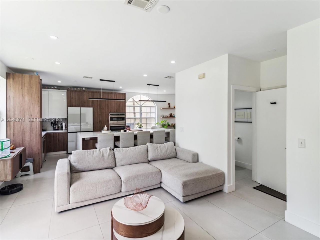 15760 NW 16th Ct, Unit 15760, Pembroke Pines, FL 33028 Photo