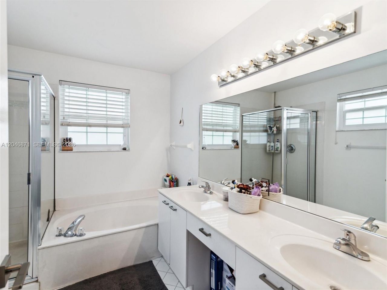15760 NW 16th Ct, Unit 15760, Pembroke Pines, FL 33028 Photo