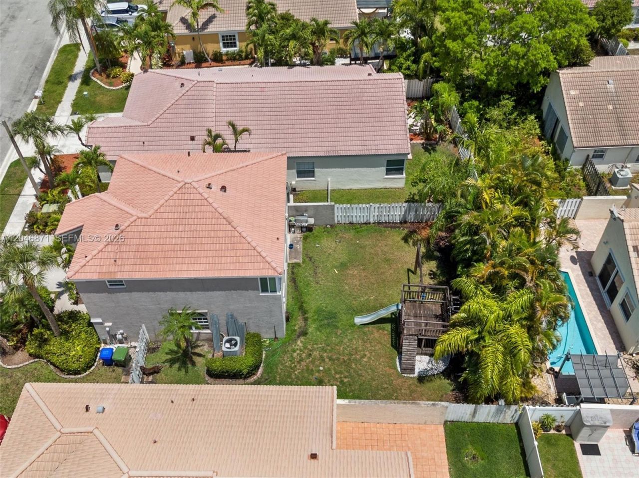 15760 NW 16th Ct, Unit 15760, Pembroke Pines, FL 33028 Photo