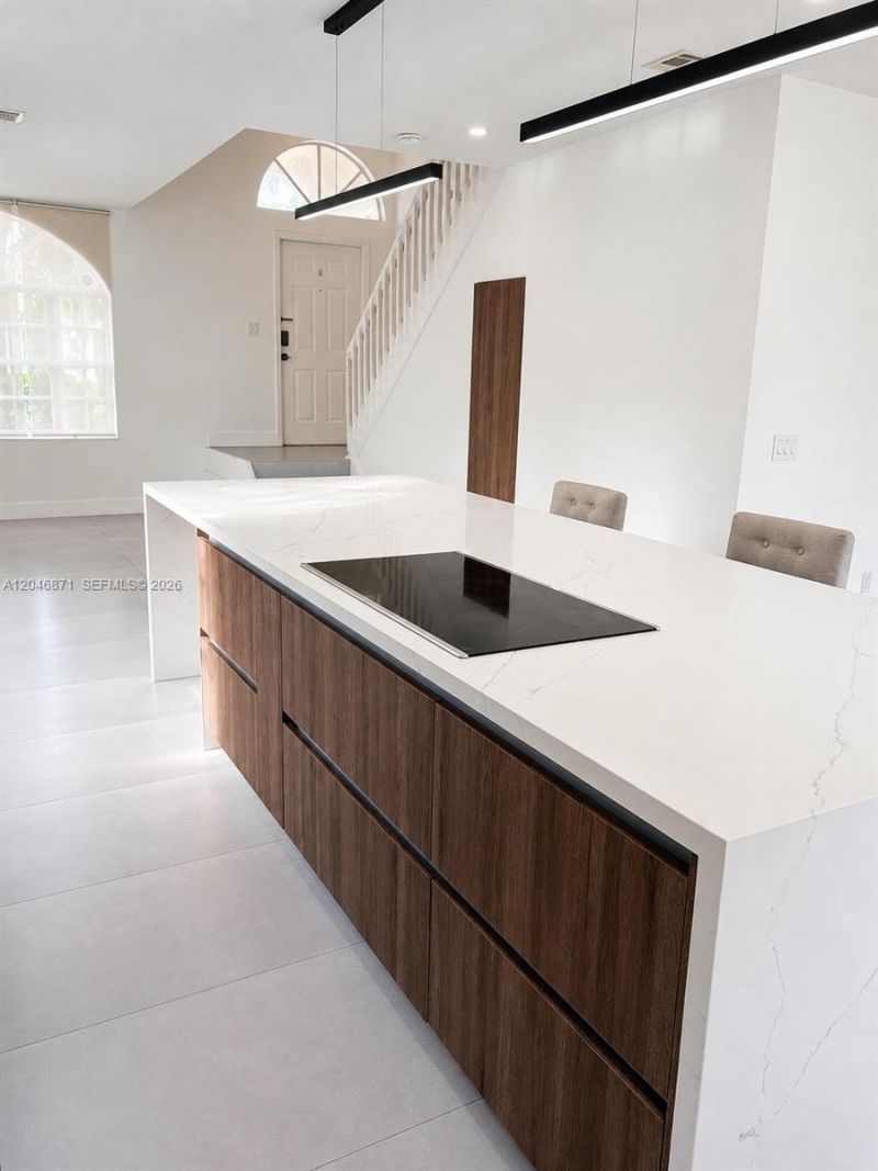 15760 NW 16th Ct, Unit 15760, Pembroke Pines, FL 33028 Photo