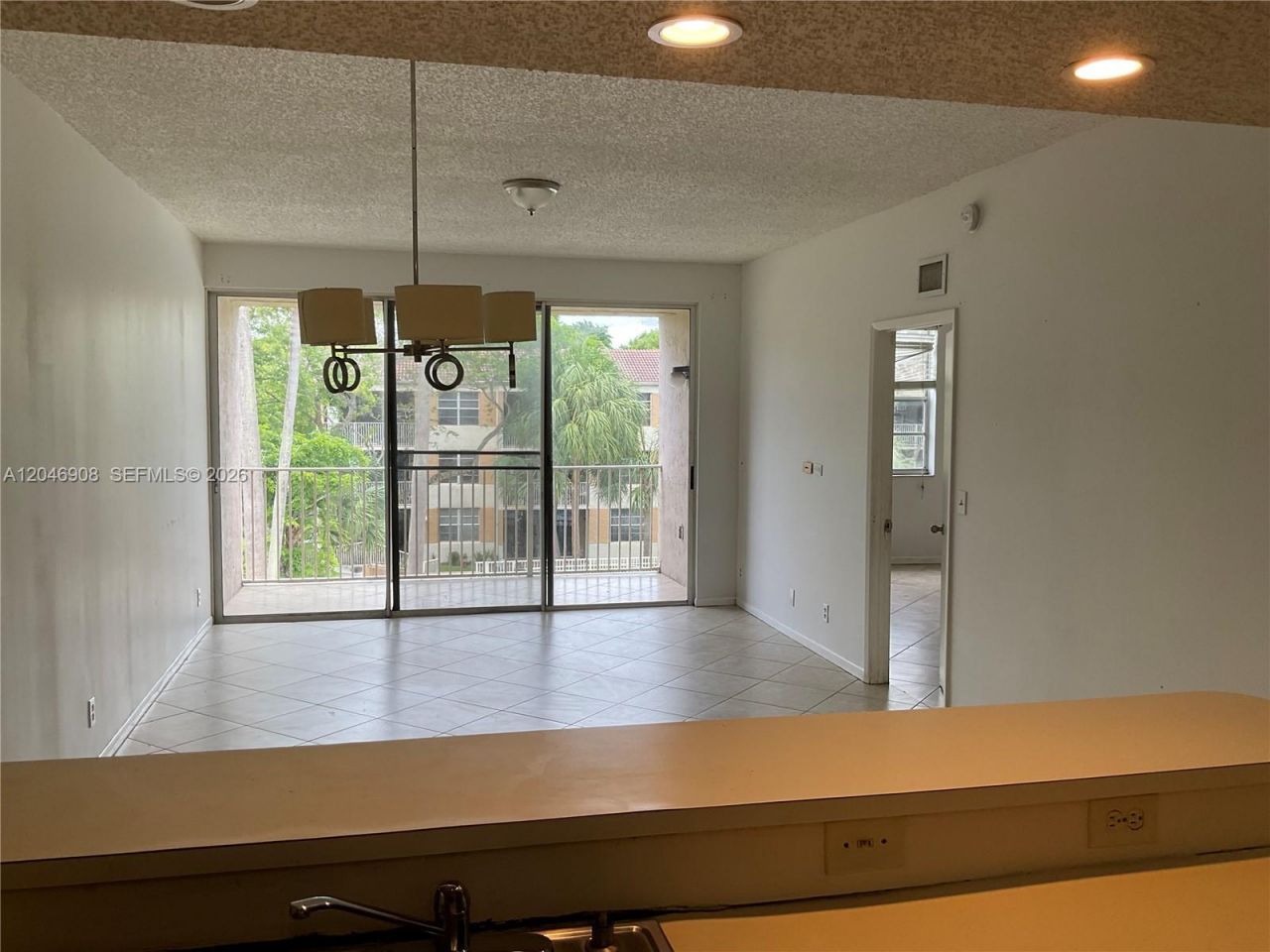 8282 NW 24th St , Unit 8282, Coral Springs, FL 33065 Photo