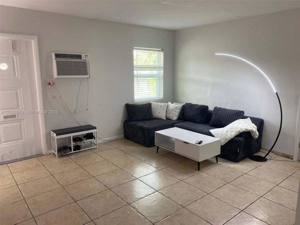 1212 NW 11th Ct , Unit 1212, Fort Lauderdale, FL 33311