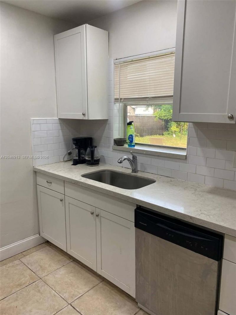 1212 NW 11th Ct , Unit 1212, Fort Lauderdale, FL 33311 Photo