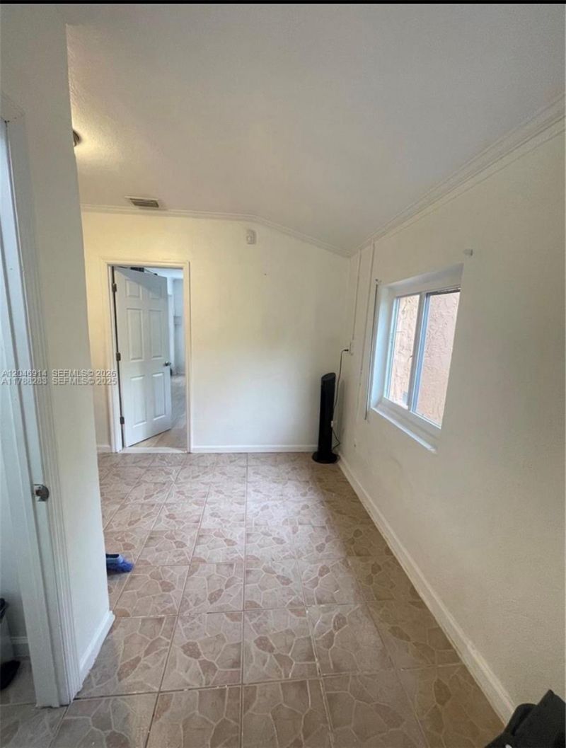 1211 NE 130th St, Unit 1, North Miami, FL 33161 Photo