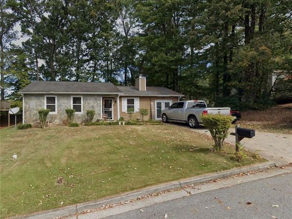 4872 Plymouth Trace , Decatur, GA 30035