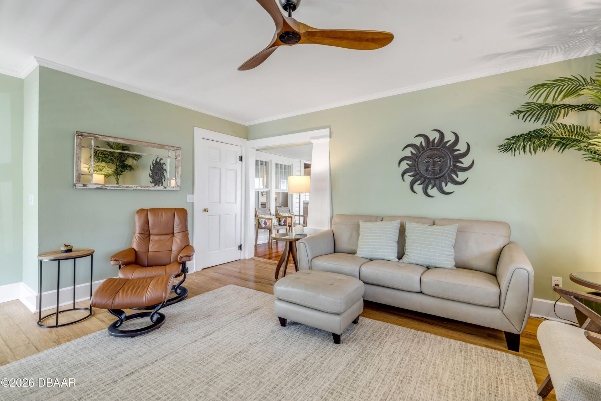 315 Due East Street, New Smyrna Beach, FL 32169 Photo