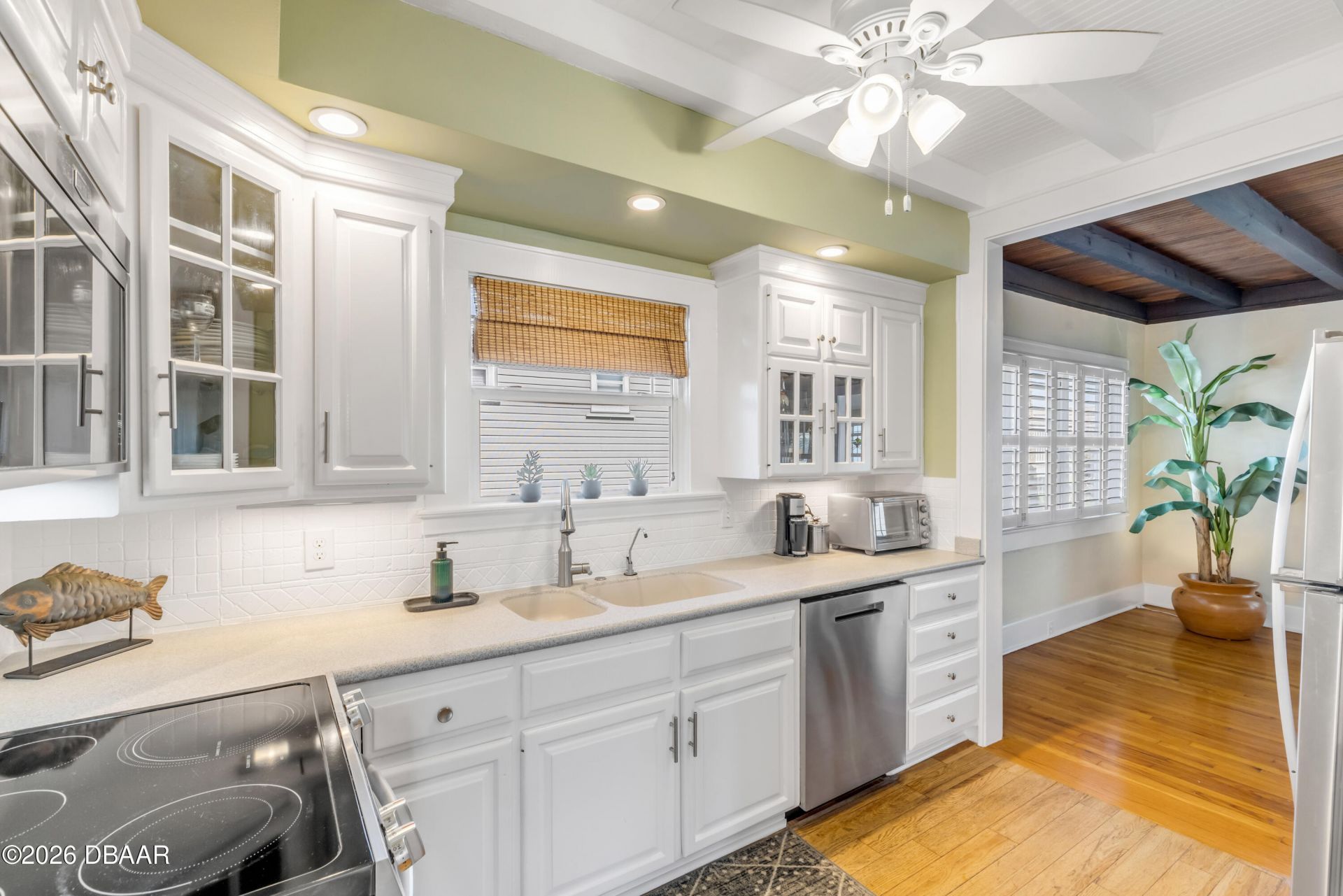 315 Due East Street, New Smyrna Beach, FL 32169 Photo