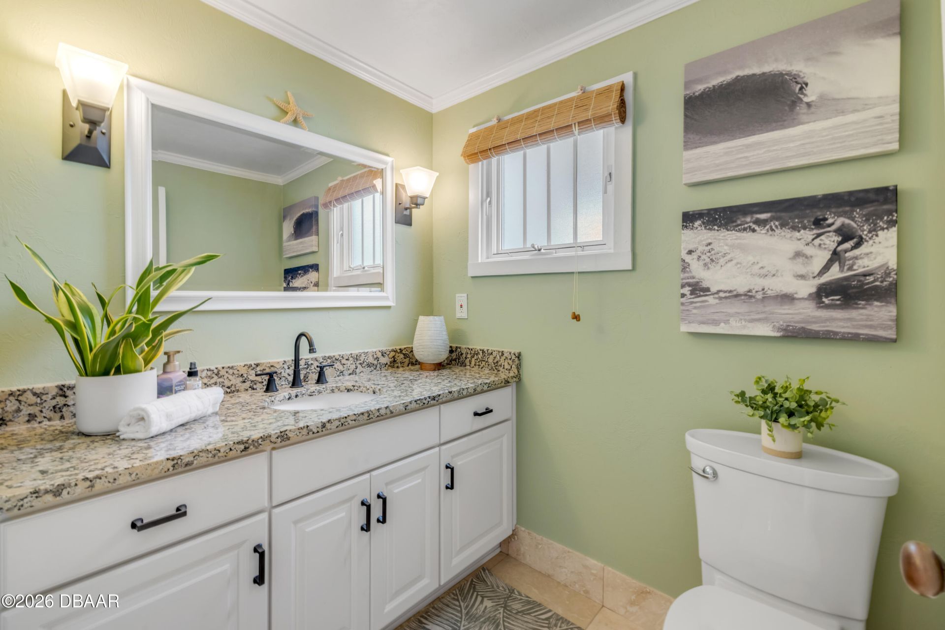 315 Due East Street, New Smyrna Beach, FL 32169 Photo