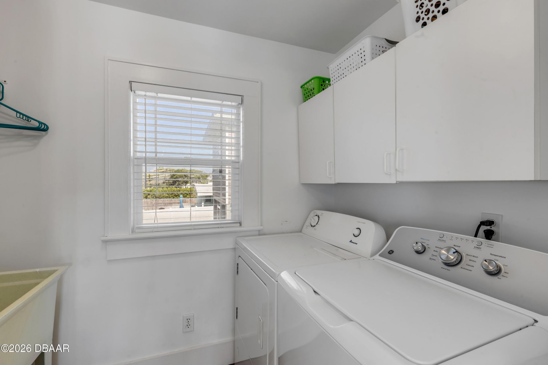 315 Due East Street, New Smyrna Beach, FL 32169 Photo