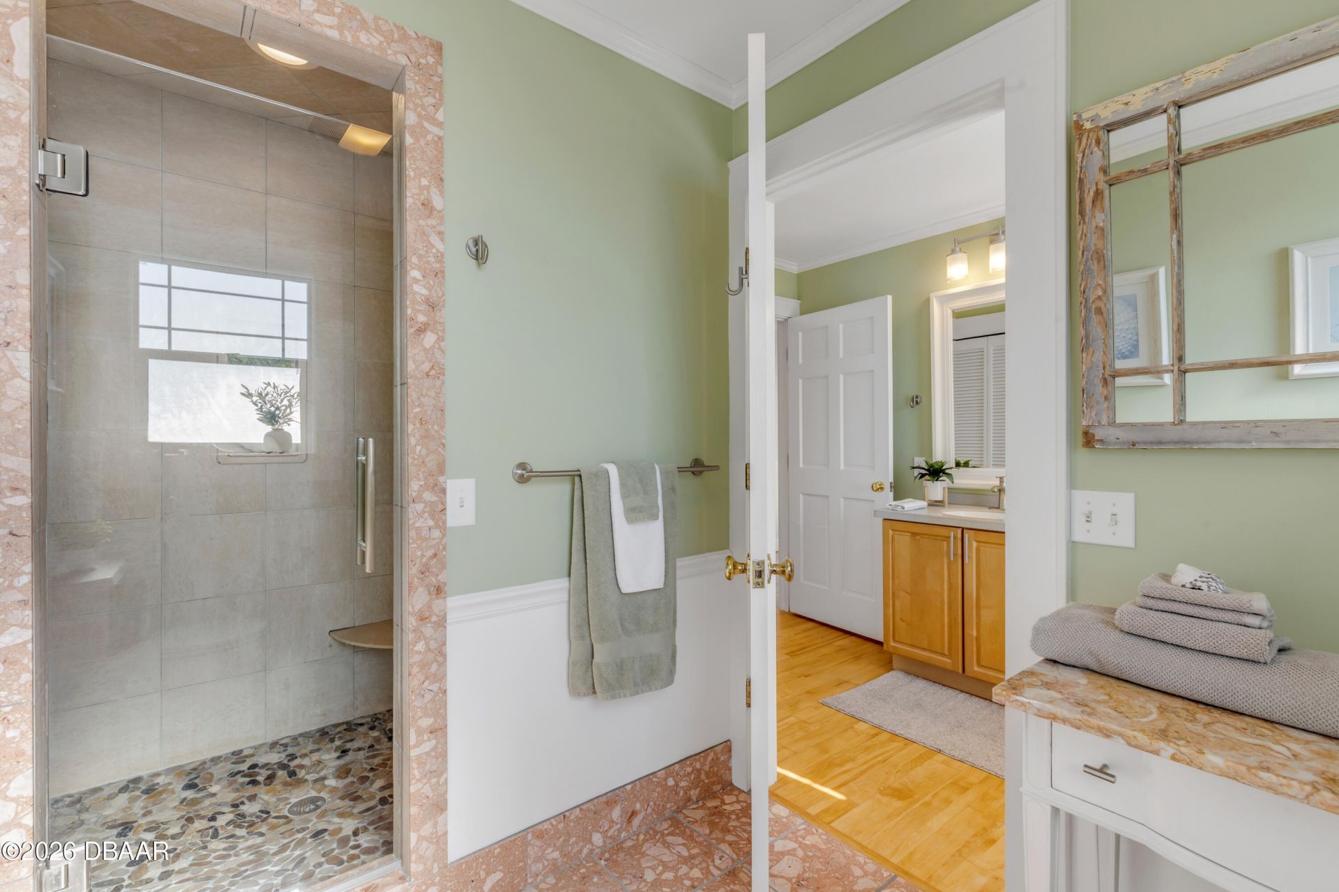 315 Due East Street, New Smyrna Beach, FL 32169 Photo