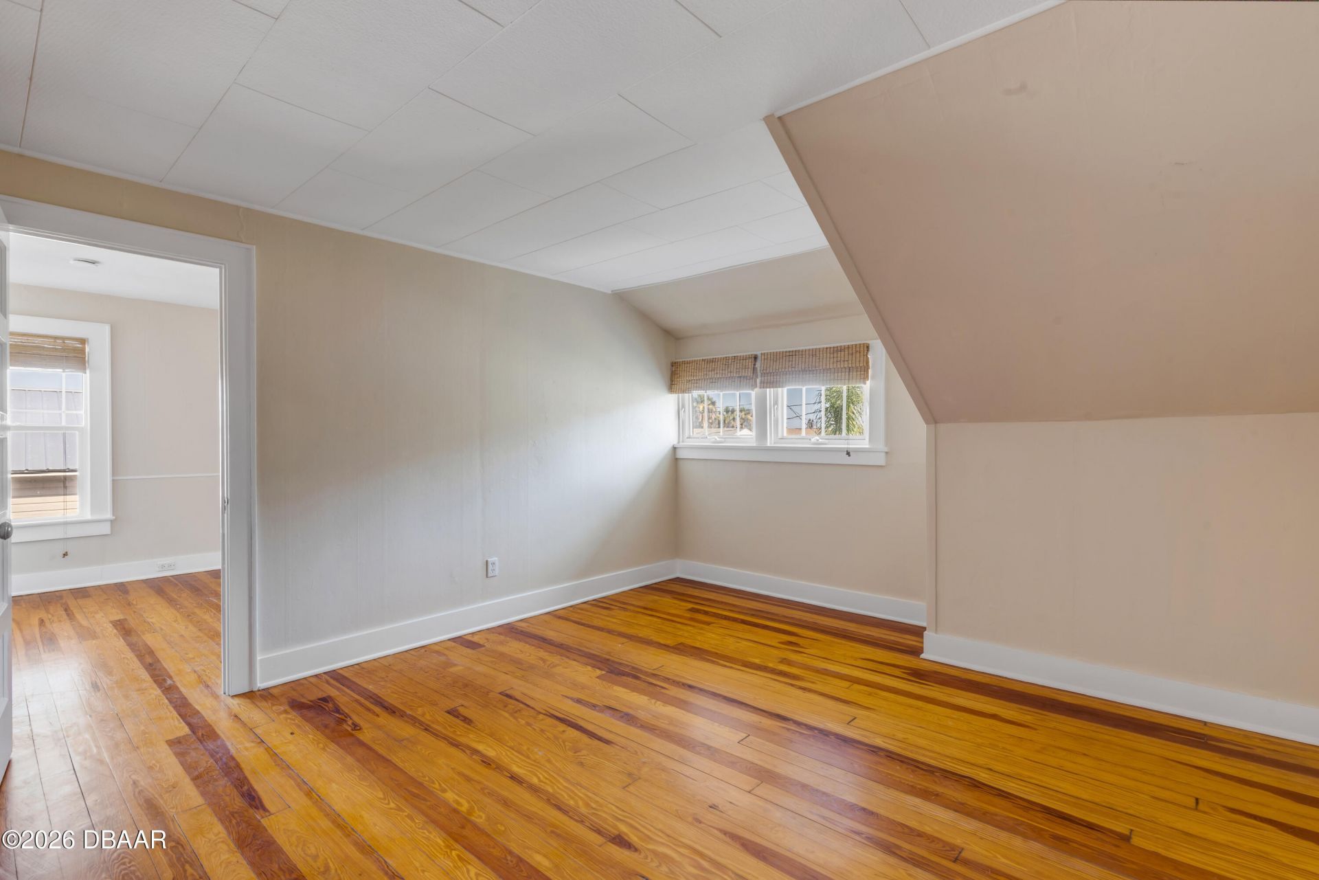 315 Due East Street, New Smyrna Beach, FL 32169 Photo