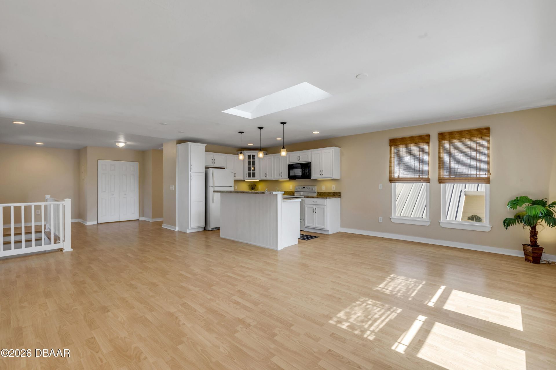 315 Due East Street, New Smyrna Beach, FL 32169 Photo