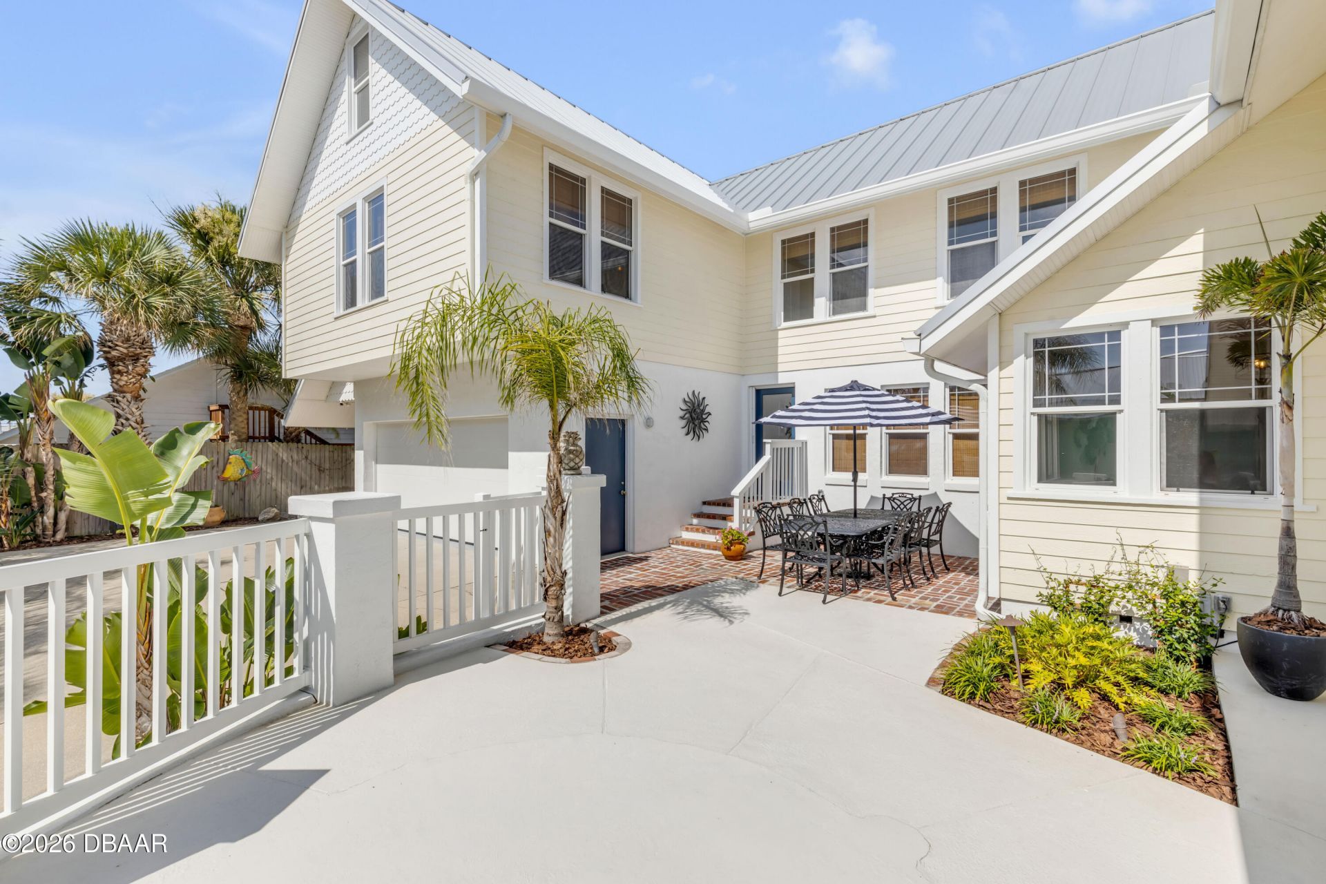 315 Due East Street, New Smyrna Beach, FL 32169 Photo