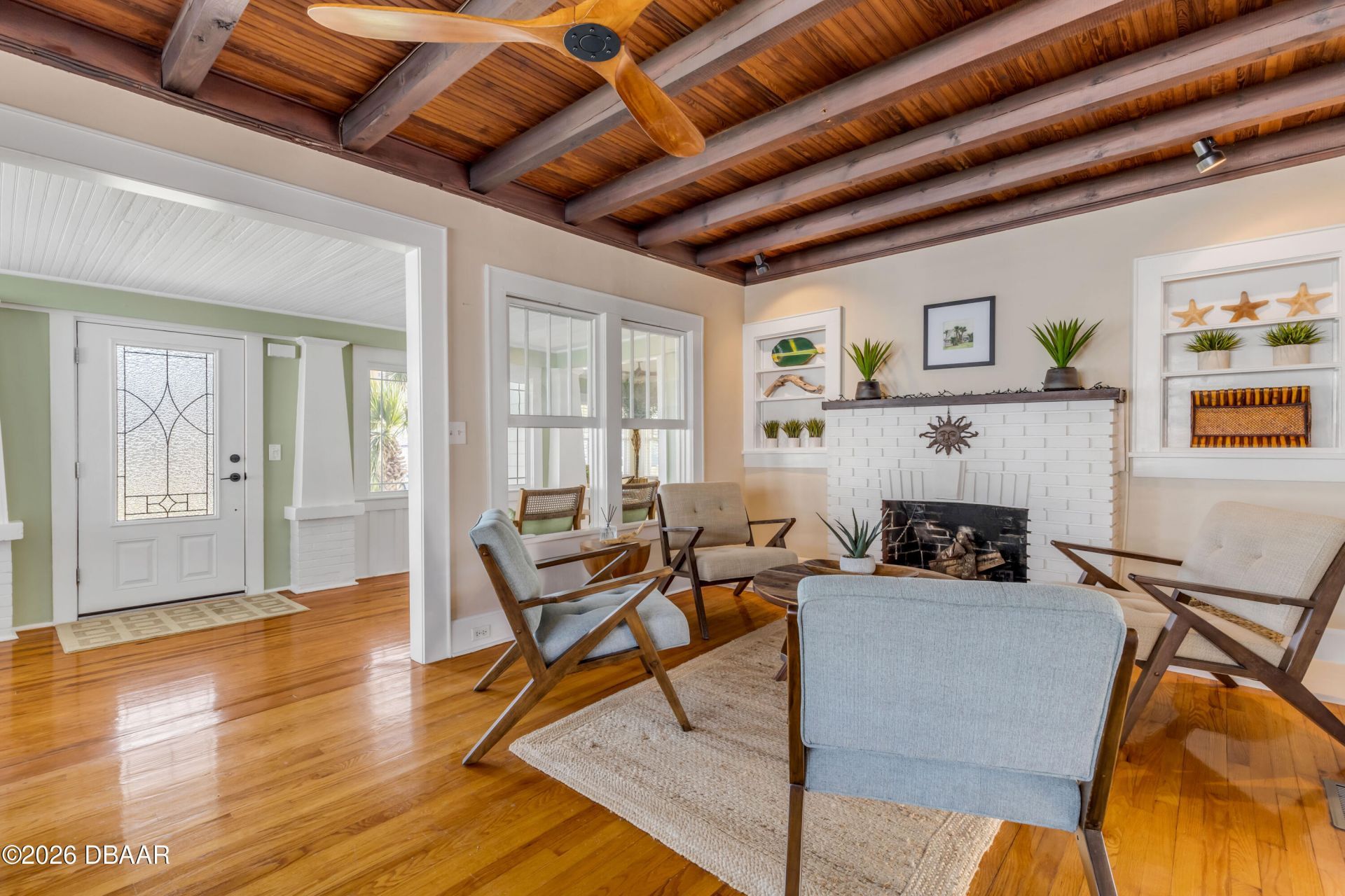 315 Due East Street, New Smyrna Beach, FL 32169 Photo