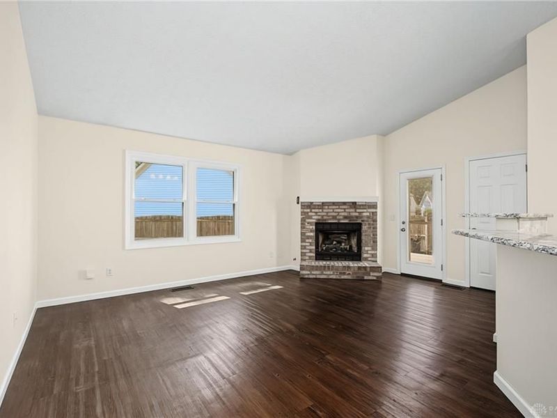 10029 Village Tree Court, Miamisburg, OH 45342 Photo 24