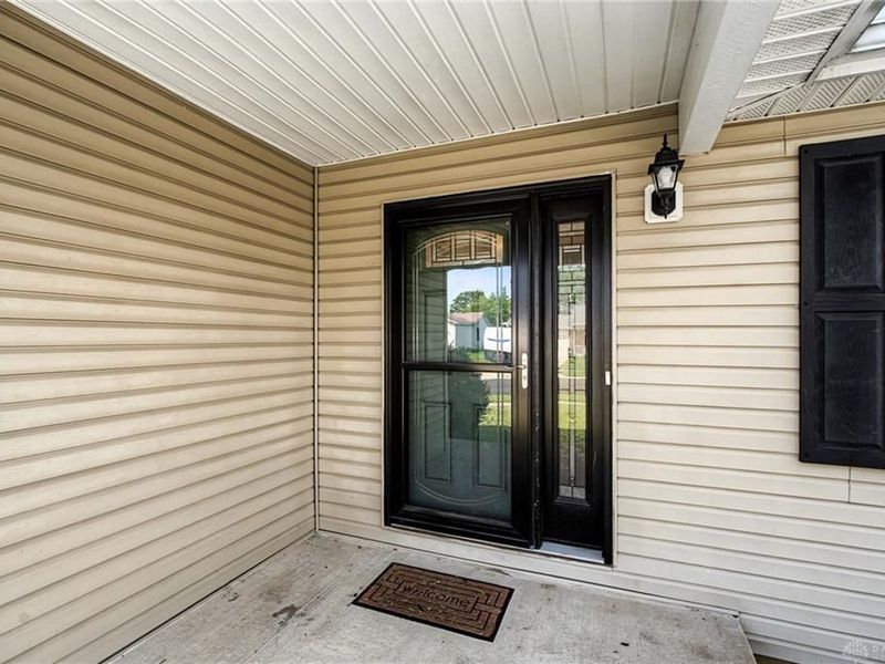10029 Village Tree Court, Miamisburg, OH 45342 Photo 5