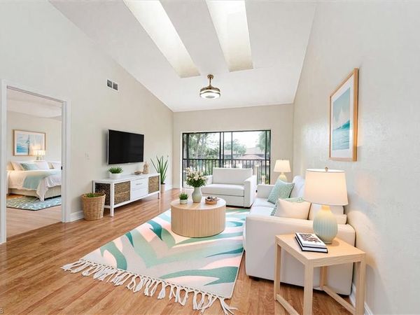 3219 Horse Carriage WAY, Unit 6, NAPLES, FL 34105