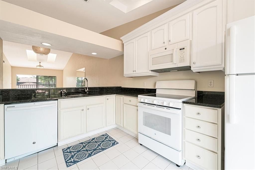 3219 Horse Carriage Way, Unit 6, Naples, FL 34105 Photo