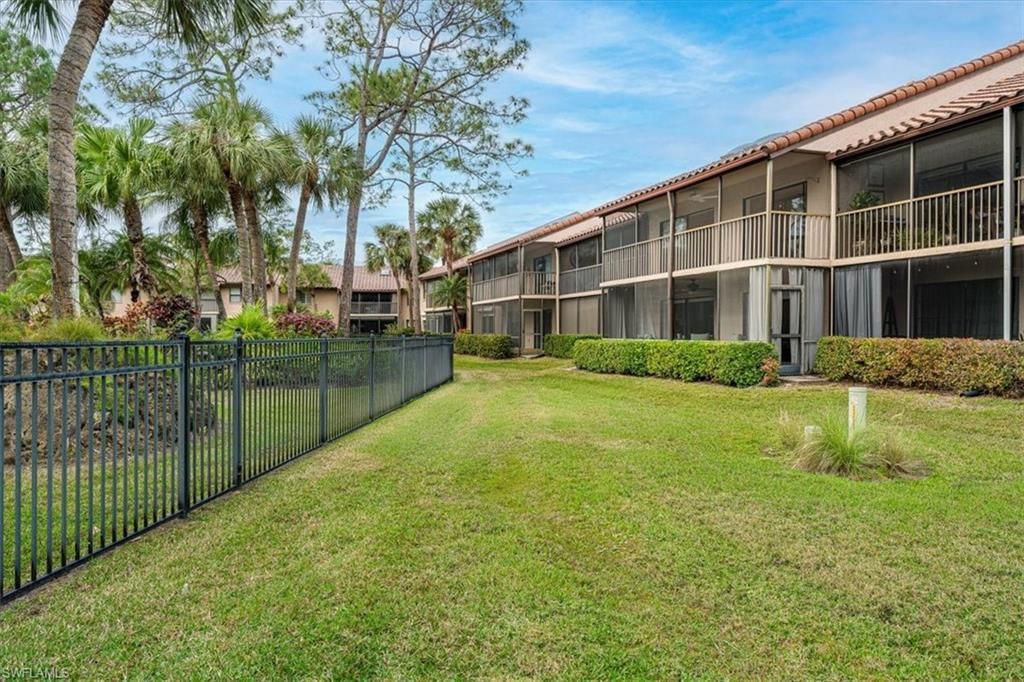 3219 Horse Carriage Way, Unit 6, Naples, FL 34105 Photo