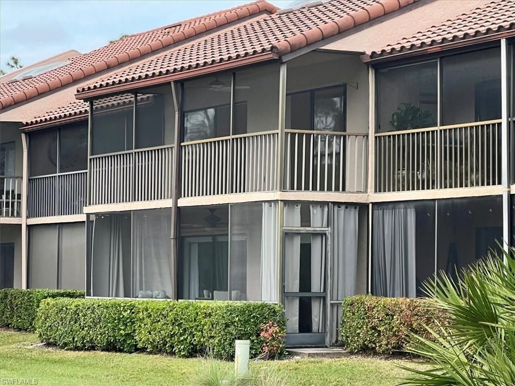 3219 Horse Carriage Way, Unit 6, Naples, FL 34105 Photo